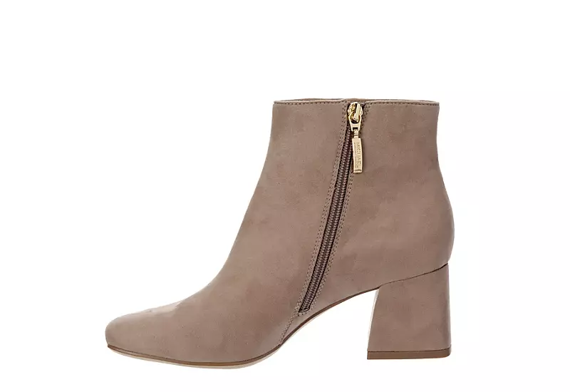 Michael By Michael Shannon Womens Hope Dress Bootie - Taupe - Image 4